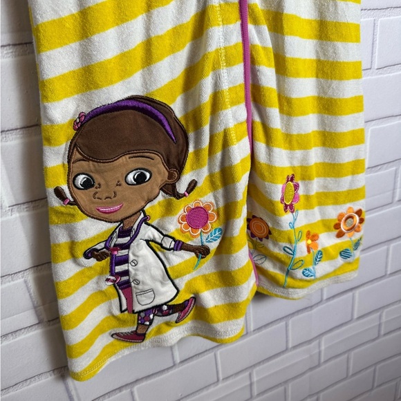 Disney Orange and Yellow Hooded Towel Dress/size 7-8 - Picture 4 of 7